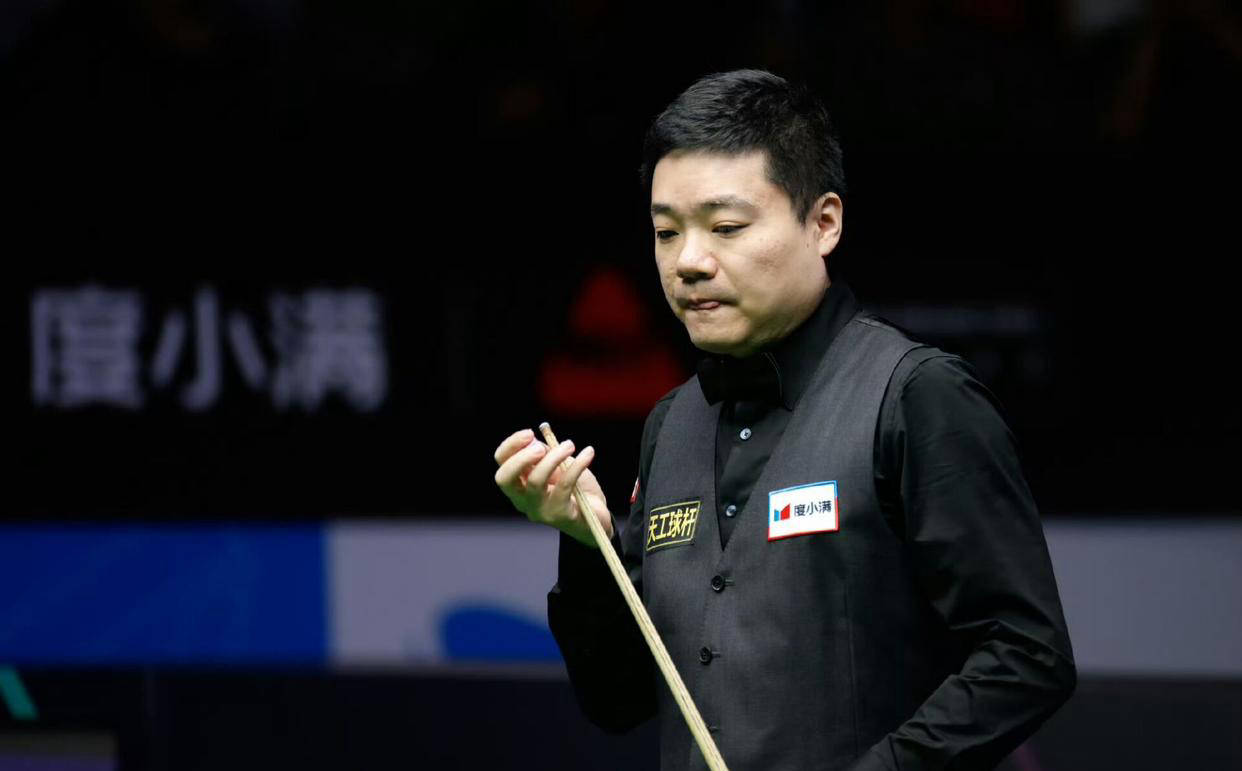 text, 丁俊晖以 text, 丁俊晖以